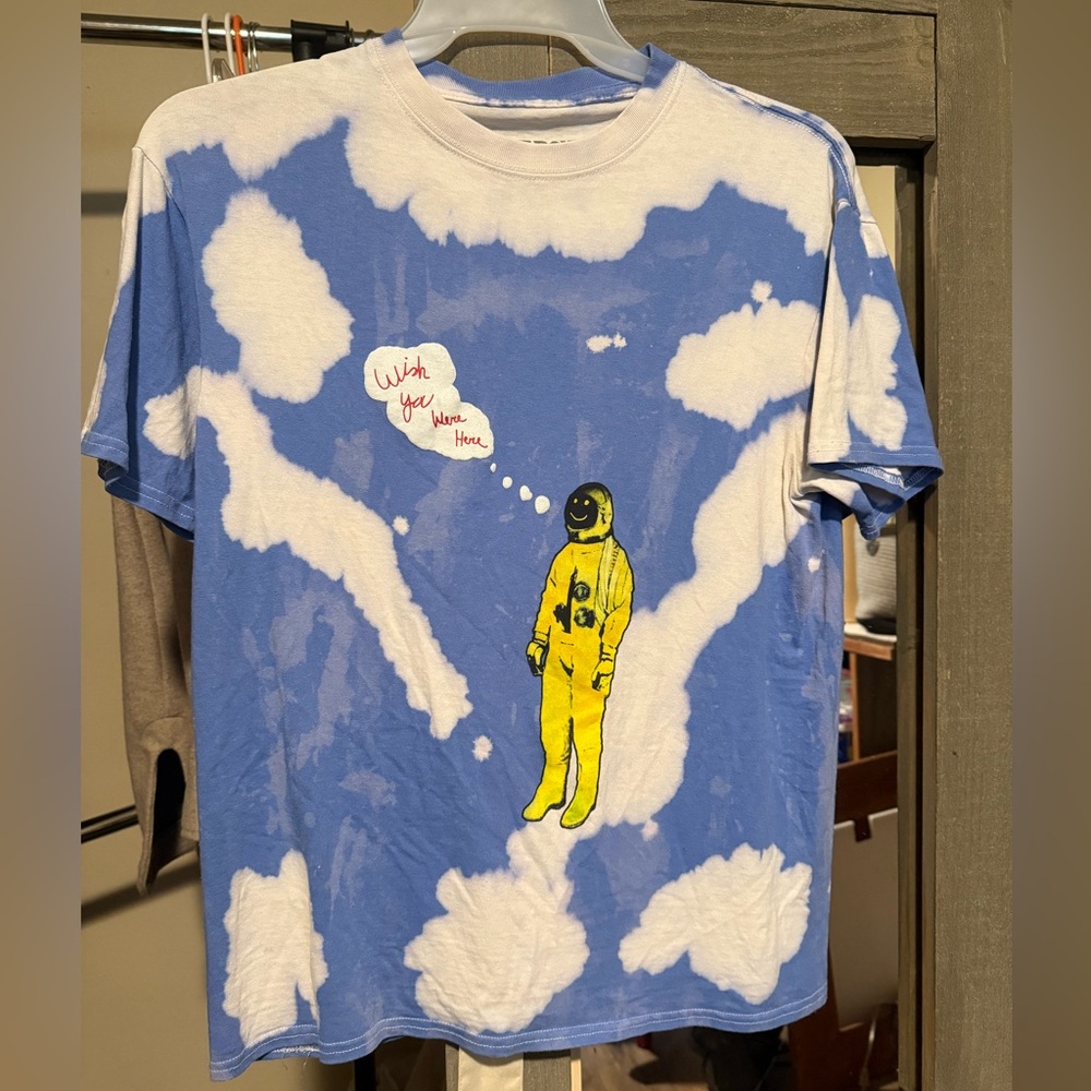 Travis Scott AstroWorld WISH YOU WERE HERE Tour tee - MEDIUM